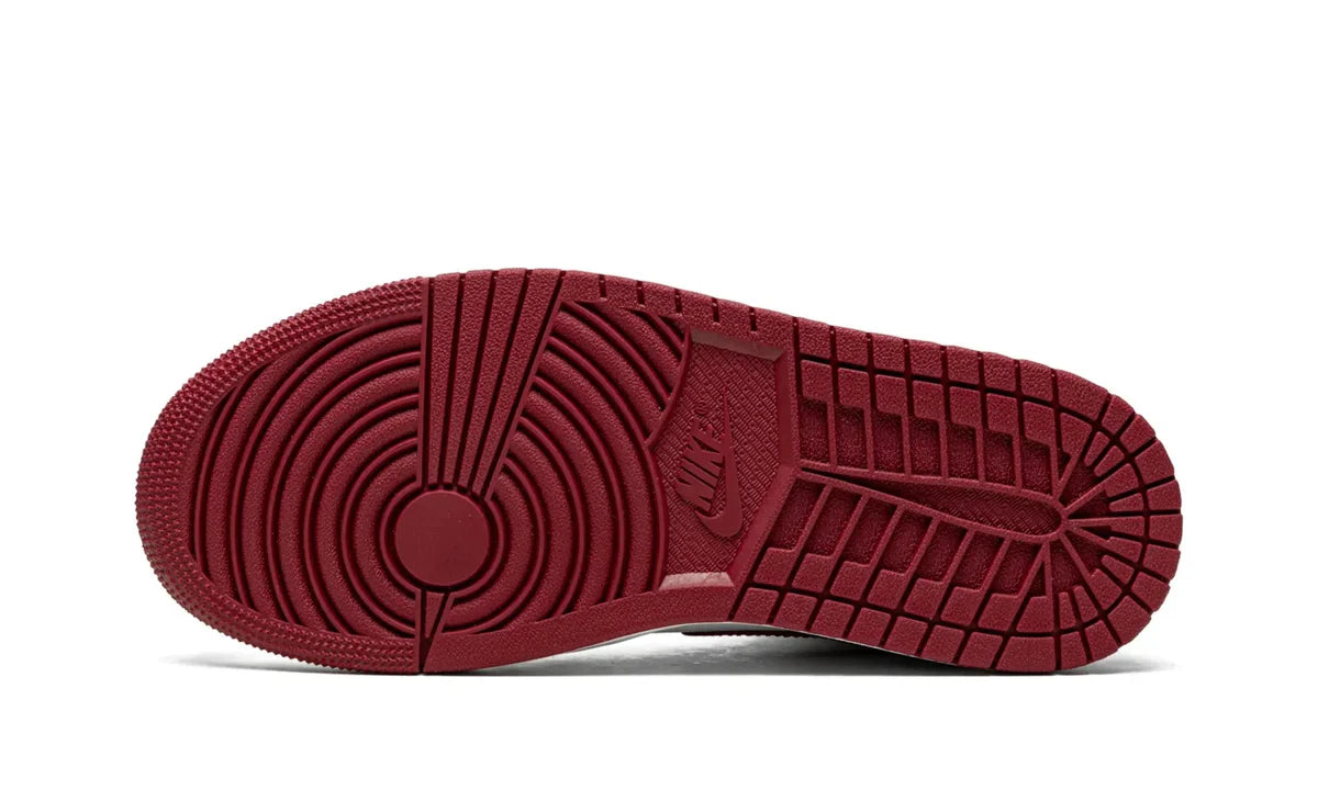 Jordan 1 Mid Reverse Chicago-BQ6472-161-schoenen JHypes