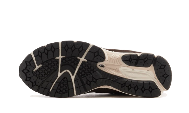 New Balance 2002R Black Coffee-M2002RXQ-schoenen JHypes