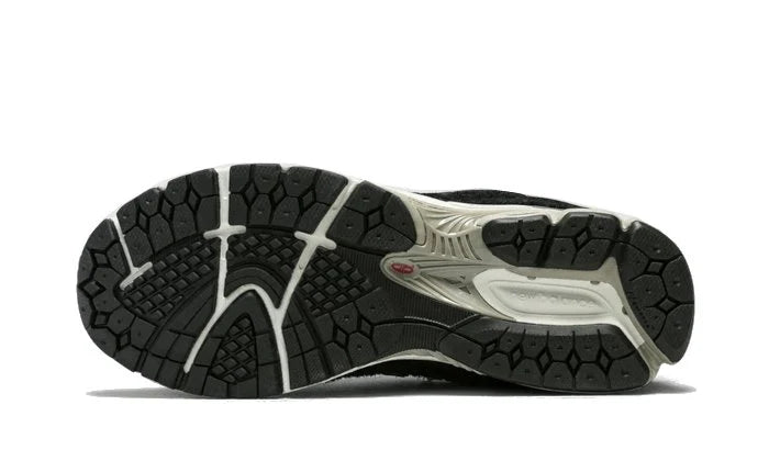 New Balance 2002R Protection Pack Black-M2002RDJ-schoenen JHypes