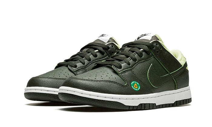 Nike Dunk Low Avocado-DM7606-300-schoenen JHype