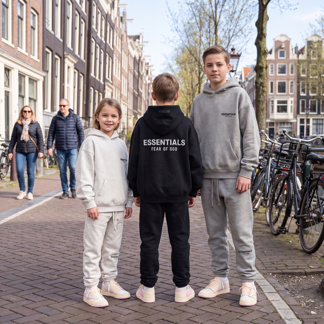 Essentials Fear of God Kids trui en broek