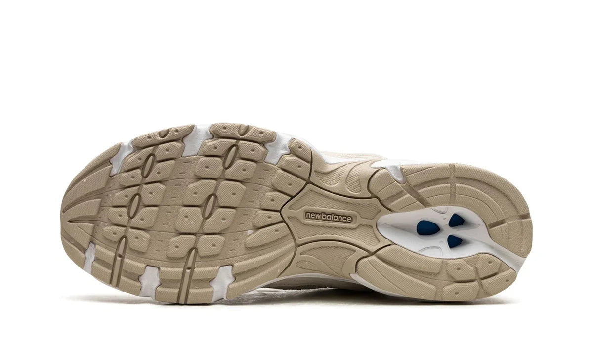 New Balance 530 Sea Salt Moonbeam-MR530OW-schoenen JHypes